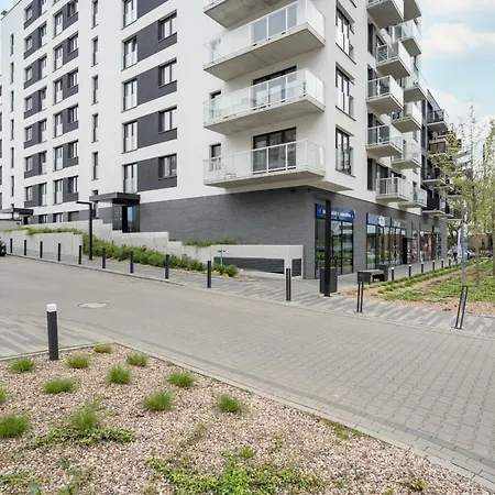 Luksusowy Z 3 Sypialniami, Klimatyzacja, Parkingiem I Biurkiem We Wroclawiu By Renters Prestige Apartmán *