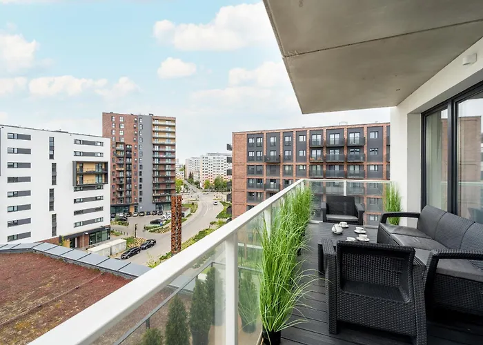 Luksusowy Z 3 Sypialniami, Klimatyzacja, Parkingiem I Biurkiem We Wroclawiu By Renters Prestige Apartmán *