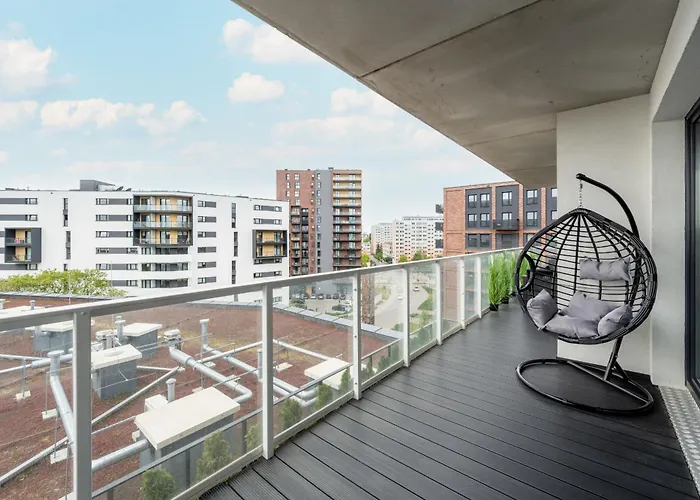 Luksusowy Z 3 Sypialniami, Klimatyzacja, Parkingiem I Biurkiem We Wroclawiu By Renters Prestige Apartmán