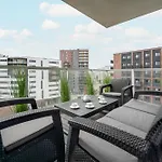 Luksusowy Z 3 Sypialniami, Klimatyzacja, Parkingiem I Biurkiem We Wroclawiu By Renters Prestige * Wroclaw