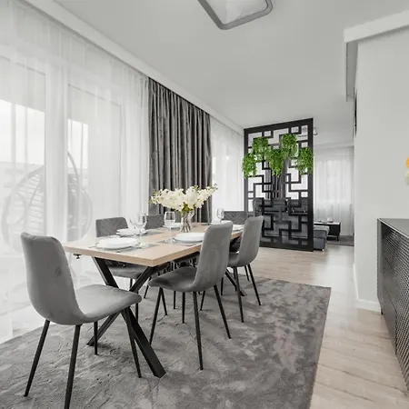 Apartment Luksusowy Z 3 Sypialniami, Klimatyzacja, Parkingiem I Biurkiem We Wroclawiu By Renters Prestige Wroclaw