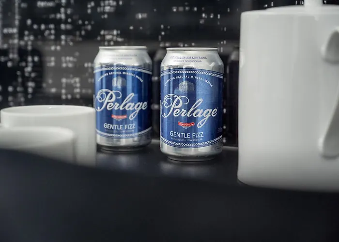 Luksusowy Z 3 Sypialniami, Klimatyzacja, Parkingiem I Biurkiem We Wroclawiu By Renters Prestige Вроцлав