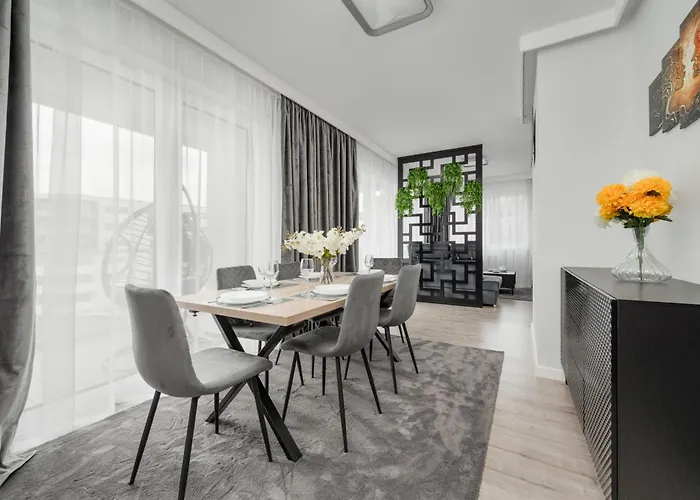 Апартаменты Luksusowy Z 3 Sypialniami, Klimatyzacja, Parkingiem I Biurkiem We Wroclawiu By Renters Prestige Вроцлав